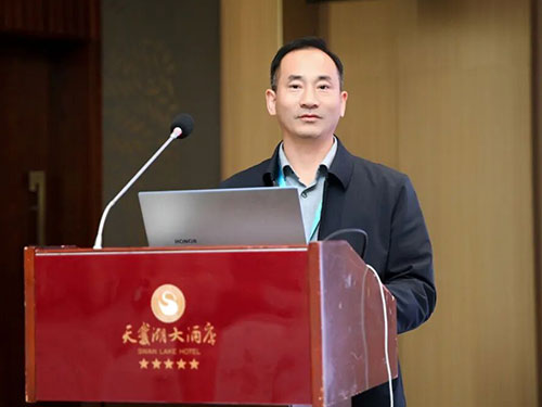 第十四屆VOCs減排與控制會議 “環(huán)保稅”成為最熱話題，“啟風(fēng)水旋塔”收到專家老師的表揚